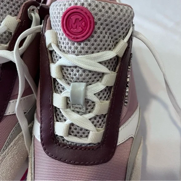 Michael Kors Fashion Sneakers Size 7 – Authentic - Picture 5 of 10